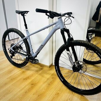 Predám custom Canyon Grand Canyon 2025