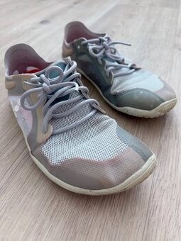 Světle modré barefootové boty Vivobarefoot (vel. 39)