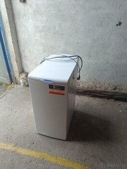 Pračka Whirlpool