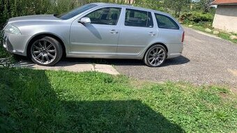 Octavia 2 RS 2.0 TSFI 2006