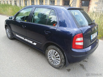 Škoda Fabia 1.4 MPI 50kw , 180tis, nová stk + servis