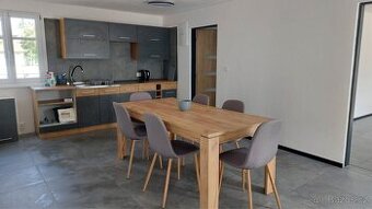 ATELIÉR pro partu cca 8 lidí Jihlava Pávovská