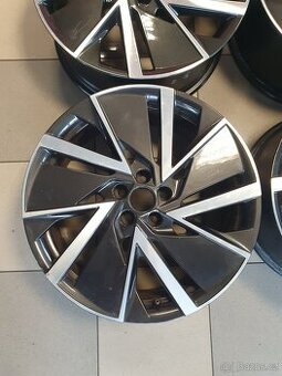Škoda Kamiq, Scala - Alu disky 18" AERO VEGA