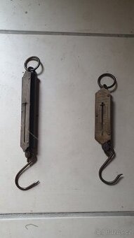 Stará váha mincíř