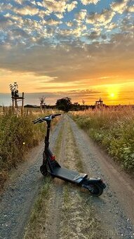 Elektrická koloběžka/elektro Segway GT2 TOP-extra 70km/h