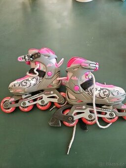 Dívčí kolečkové brusle