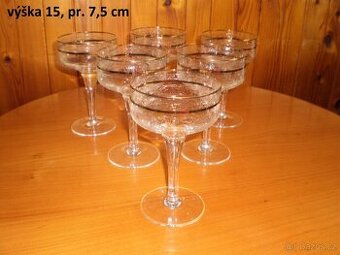 skleničky - šampus - set 6 kusů ++nové++