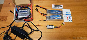 Nabíječ baterií Raytronic C11 a 2x baterie 3S Li-Pol 4500mAh