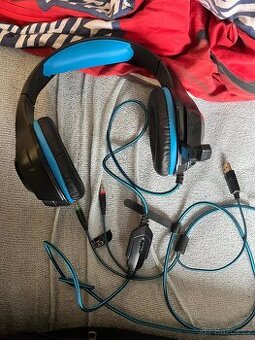 herní sluchátka pro (PC)