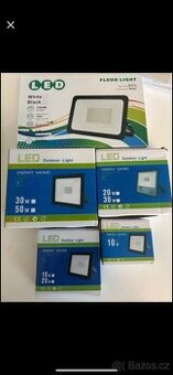 Nová sada venkovních LED světel.