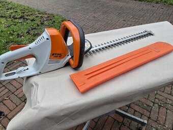 Nůžky na živý plot Stihl HSE 42