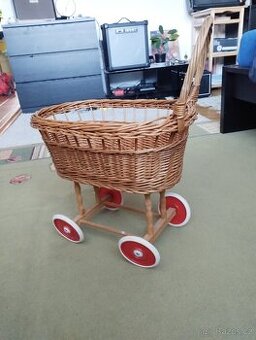 Kočárek retro