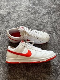 Nike dunk low
