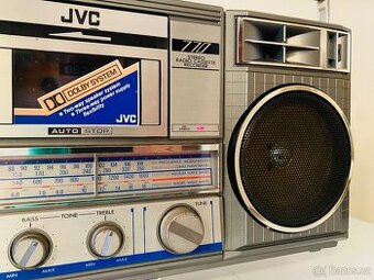 Radiomagnetofon/boombox JVC RC 770ls, rok 1983