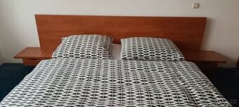 Manželská postel 210 x 180