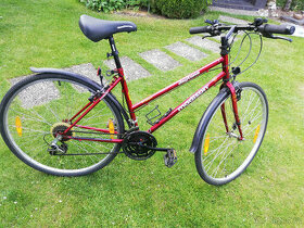 Trekové kolo Madison Daytona dámské