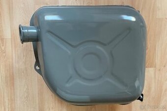 Nádrž zrenovovaná s bočním plněním na Škoda Octavia, Felicia