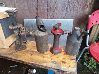 Hever, panenka hydraulická, let lampa, konev