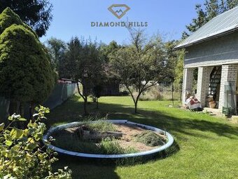 Prodej pozemku 804m2, Mukařov - Srbín - 1