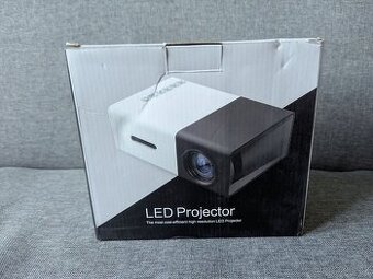 Mini LED projektor