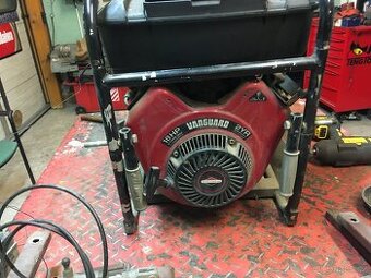 Motor Briggs 18ps