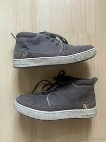 Skechers kotníkové boty vel. 35