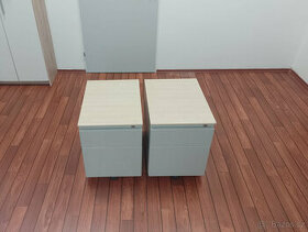 Kovový kancelářský kontejner / skřínka na kolečkách (2 kusy)