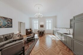 Prodej krásného bytu 3+kk s balkónem,100 m², Praha 1 - 1