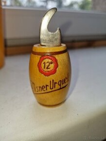 Prodám otvírák na láhve motiv Pilsner Urquell - 1