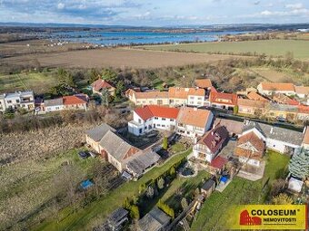 Uherský Ostroh, RD 9+1, novostavba, užitná plocha 315m2 - ro