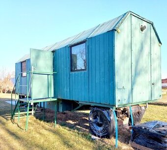 Maringotka 8x2,4m
