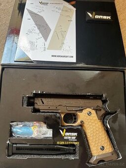 Airsoftova pistole hi capa 3.8 na green gas