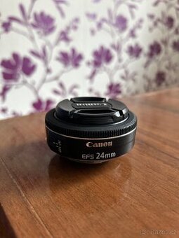 Canon EF-S 24 mm F2.8 STM