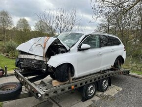 Peugeot 308 II SW a 5dv. na dily