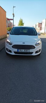 Ford S-max 2.0 Ecoblue 150 PS,Titanium,7 míst, koupeno v ČR,