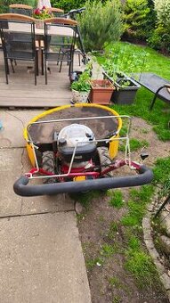 Bubnová sekačka HECHT 60 cm