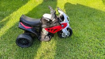 Elektrická motorka BMW S1000