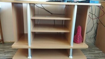 TV stolek