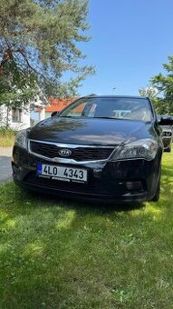 KIA CEED SW 2010 1.4 CVVT - 128000 najeto