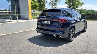 BMW X5 M50d