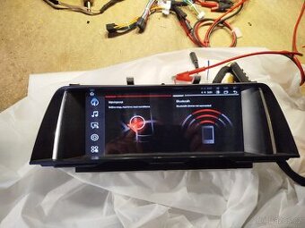 Android navigace bmw F10 F11 osmijadro