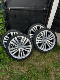 Alu Škoda TRINITY R19 5x112