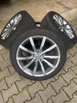 Sada orig. ALU disku VW Monterey R18