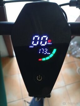 Na prodej Elektrokolobežka - 1