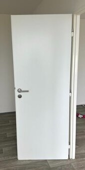 Interiérové dveře bílé plné LEVÉ 1x60, 1x70