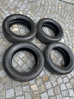 Zimní pneu 205/60 R16 včetně disků 16Jx16