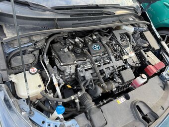 Toyota chr, corola 1,8 hybrid