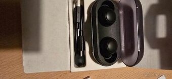Bezdrátová sluchátka Sony WF-500