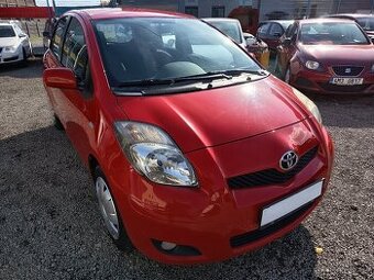 Toyota Yaris 1,0VVT-i Comfort ČR Klima