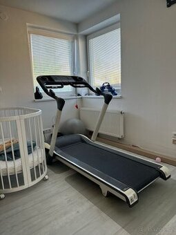 Běžecký trenažer Reebok T5.1